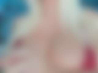 adrianna777's Live Sex Cam Show