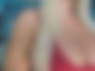 adrianna777's Live Sex Cam Show