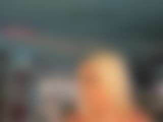 adrianna777's Live Sex Cam Show