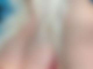 adrianna777's Live Sex Cam Show