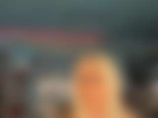 adrianna777's Live Sex Cam Show