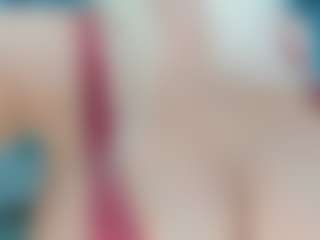 adrianna777's Live Sex Cam Show