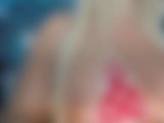 adrianna777's Live Sex Cam Show