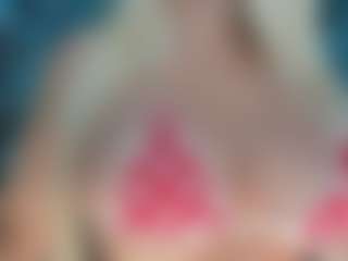 adrianna777's Live Sex Cam Show