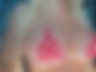 adrianna777's Live Sex Cam Show