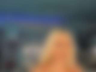 adrianna777's Live Sex Cam Show
