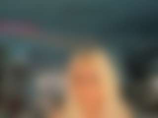 adrianna777's Live Sex Cam Show