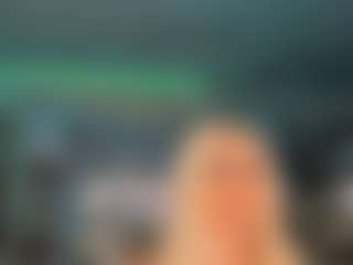 adrianna777's Live Sex Cam Show