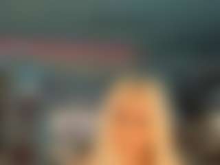 adrianna777's Live Sex Cam Show