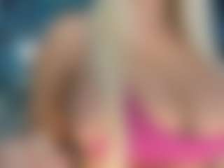 adrianna777's Live Sex Cam Show
