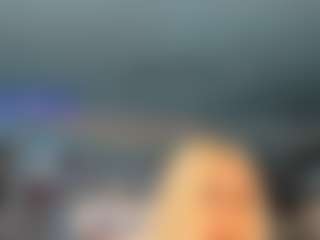 adrianna777's Live Sex Cam Show
