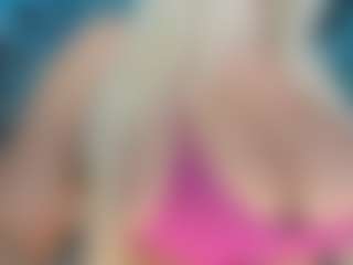 adrianna777's Live Sex Cam Show
