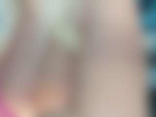 adrianna777's Live Sex Cam Show