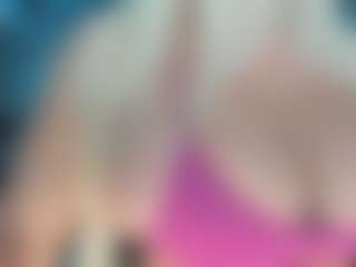 adrianna777's Live Sex Cam Show