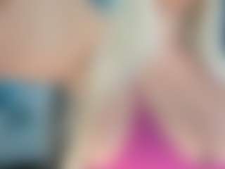 adrianna777's Live Sex Cam Show