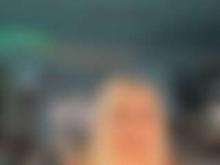 adrianna777's Live Sex Cam Show