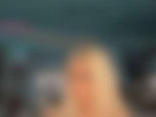 adrianna777's Live Sex Cam Show