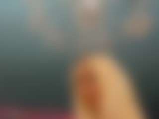 adrianna777's Live Sex Cam Show