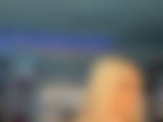 adrianna777's Live Sex Cam Show