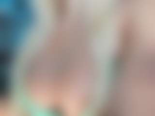 adrianna777's Live Sex Cam Show