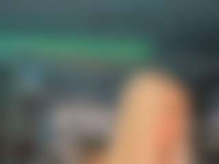 adrianna777's Live Sex Cam Show