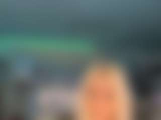 adrianna777's Live Sex Cam Show