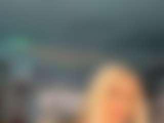 adrianna777's Live Sex Cam Show