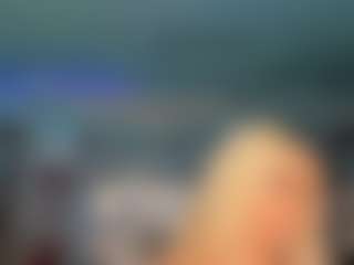 adrianna777's Live Sex Cam Show