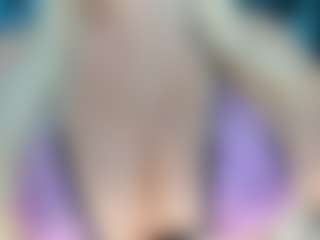 adrianna777's Live Sex Cam Show