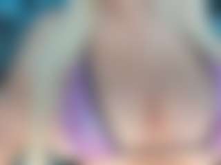 adrianna777's Live Sex Cam Show