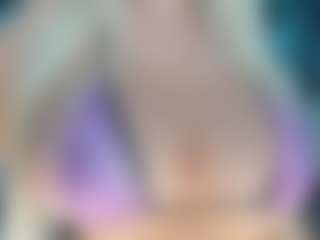 adrianna777's Live Sex Cam Show
