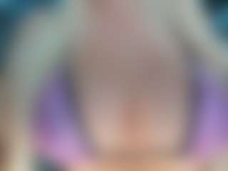 adrianna777's Live Sex Cam Show