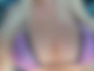 adrianna777's Live Sex Cam Show