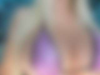 adrianna777's Live Sex Cam Show