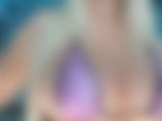adrianna777's Live Sex Cam Show