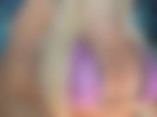 adrianna777's Live Sex Cam Show