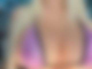 adrianna777's Live Sex Cam Show