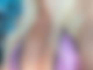 adrianna777's Live Sex Cam Show