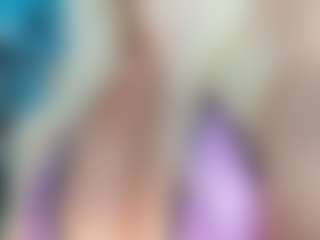 adrianna777's Live Sex Cam Show