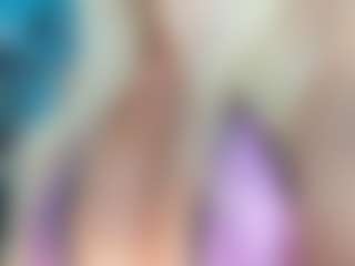 adrianna777's Live Sex Cam Show