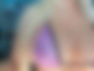 adrianna777's Live Sex Cam Show