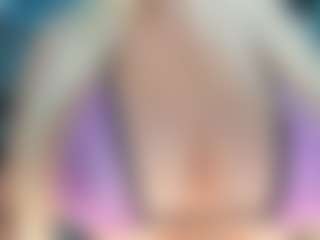 adrianna777's Live Sex Cam Show