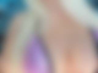 adrianna777's Live Sex Cam Show