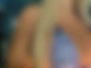 adrianna777's Live Sex Cam Show