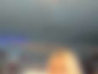 adrianna777's Live Sex Cam Show