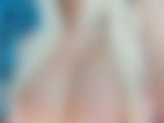 adrianna777's Live Sex Cam Show
