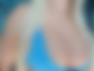 Live cam show with adrianna777 - Living Room on Camsoda