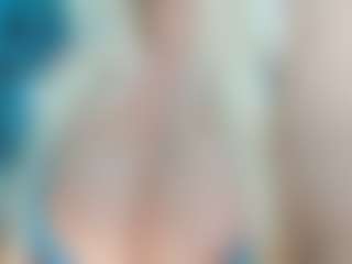 Live cam show with adrianna777 - Living Room on Camsoda