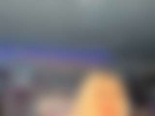 adrianna777's Live Sex Cam Show