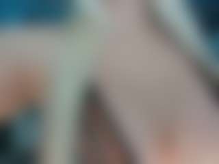 adrianna777's Live Sex Cam Show